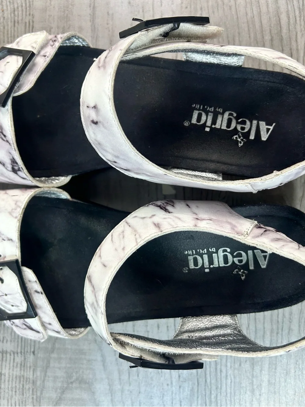 Alegria PG Lite Marble Print Platform Comfort Sandals Women’s Size 9.5 (40)